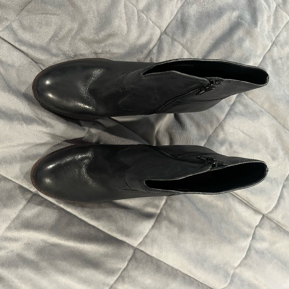 LUCKY BRAND ankle boots - Black -  size 6.5 - Picture 3 of 5